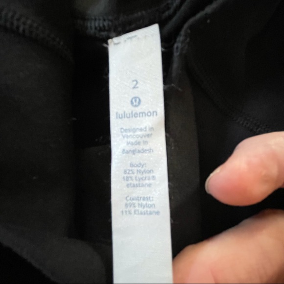 Lululemon Wunder Under leggings Tech Mesh size 2 - Picture 3 of 5
